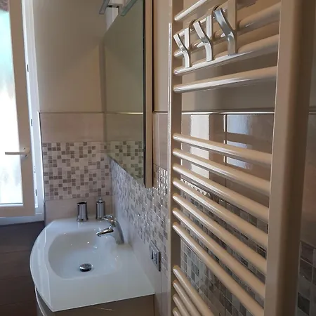 Luxury - Studi * Milano